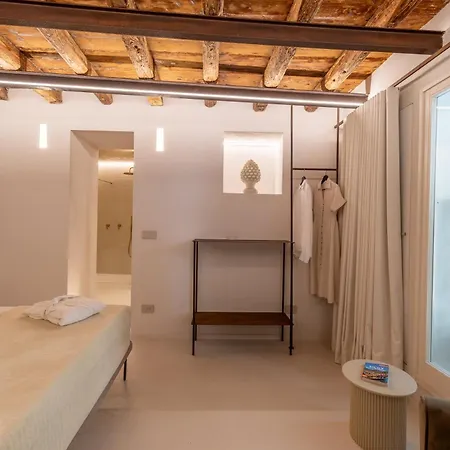 Re Carlo - Ortigia Luxury Lägenhet